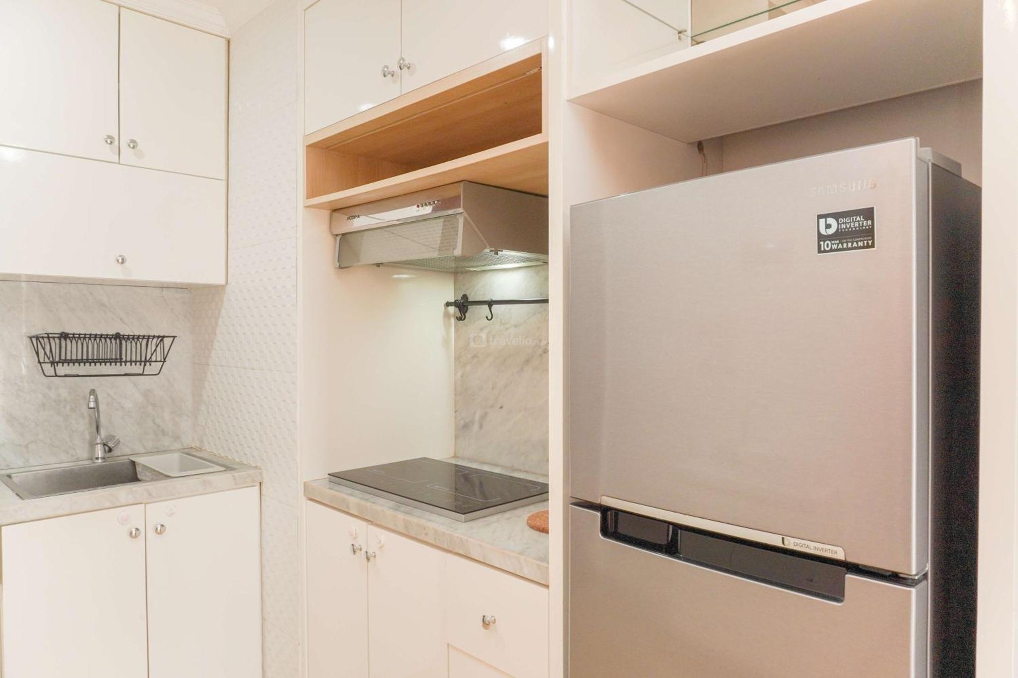 And Homey 2br Signature Park Grande By Travelio * Jakarta